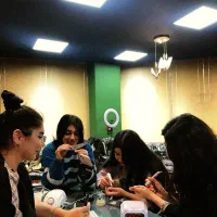 کاشت+آموزش ناخن صفرتاصد بامدرک6سال سابقه50%تخفیف