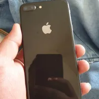اپل iPhone 8 Plus با حافظهٔ ۶۴ گیگابایت