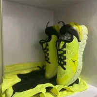 کتونی خارجی ست به همراه شلوارک لگ ورزشی|کیف، کفش، کمربند|آستانه اشرفیه, |دیوار