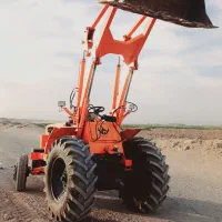 تراکتور بیل عقب شاتل دار