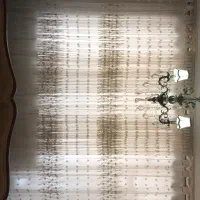 پرده کار کرده طرح دار