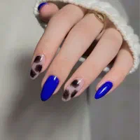 خدمات کاشت ناخن