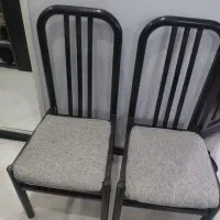 صندلی چوبی