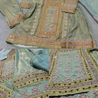 لباس چرخی زری دوچ
