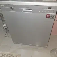 ماشین ظرفشویی