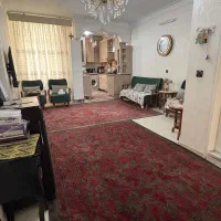 47متر/خوش نقشه/فول بازسازی/بالکن/مترو پیروزی