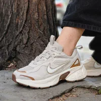 کتونی nike وی ۵ کی کرم نسکافه ایi|کیف، کفش، کمربند|تهران, پرستار|دیوار