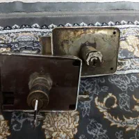 قفل|ابزارآلات|مشهد, سیس‌آباد|دیوار