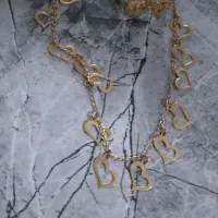 طلا در حد نو|جواهرات|اشتهارد, |دیوار