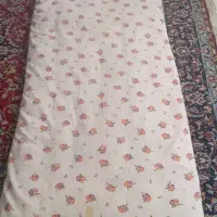 تشک پنبه ای یک نفره تمیز وسالم فقط تماس|رختخواب، بالش، پتو|شیراز, فرگاز|دیوار