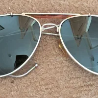 عینک ریبون قدیمی با دسته فنری