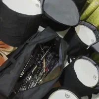 درام|درام و پرکاشن|مشکین‌دشت, |دیوار