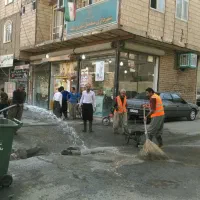 استخدام کارگر برای رفتگری و نمک پاشی