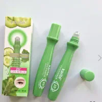 تعدادی کرم به علت جم اوری مغازه تعدادخیلی محدود