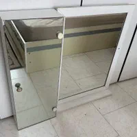 آیینه و کنسول سرویس بهداشتی و حمام