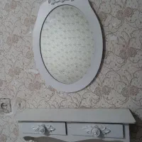 آینه به همراه باکس و کشو