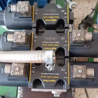 پرس هیدرولیک چهار ستون ۱۰۰ تن|ماشینآلات صنعتی|سراب, |دیوار