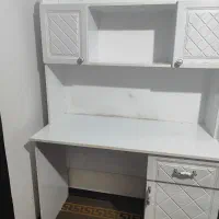 میزتحریر وتخت|تخت و سرویس خواب|شیراز, شهرک سراج‎|دیوار