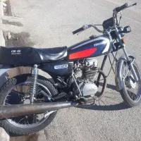 موتور سیکلت ۱۲۵ بزرگ