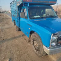 نیسان وانت وان