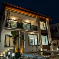 ویلایی ۱۰۰۰متری دروس/کافه کتاب