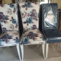 ۴ عدد صندلی