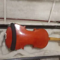 ویلون نو|ویولن|تهران, تسلیحات|دیوار