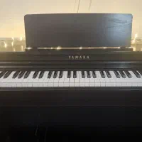 پیانو یاماها Yamaha clp625