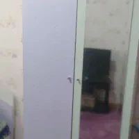 کمد ، تخت ،دکور|تخت و سرویس خواب|کاشان, شهرک خاتم الانبیا (مسکن ملی کاشان)|دیوار