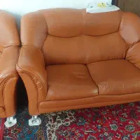 مبل سه نفره جنس چرم اصل
