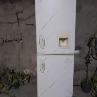 یک عددیخچال فریزر