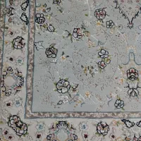 فرش کناره ۴ متری طرح افشان بسیار سالم|فرش|تهران, مجیدیه|دیوار