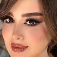 میکاپ تخصصی عروس و محفلی با کیفیت بالا