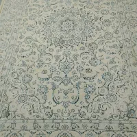 فرش گل ابریشم