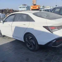 هیوندا النترا