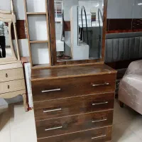 میز آرایش ایینه ریلی