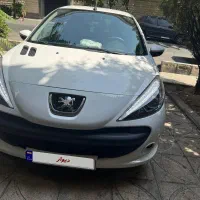 پژو ۲۰۷ اتومات ۹۶ سفید