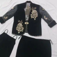 کت و دامن کرپ مشکی و پیراهن کوتاه سایز ۴۰