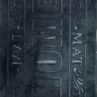 یک جفت پادری مدرن تاپ مت آب گیر ۶۰۰