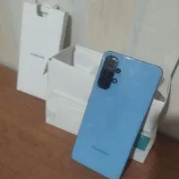 گوشی A32 رنگ آبی بی خط و خش