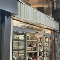 پاساژ جمهوری ۵۰ مت مغازه با ۵۰ متر بالکن