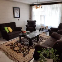 مبل ۷ نفره ، فرش ماشینی با میز