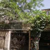 دربستی دوطبقه ونیم  شیک وتمیز باز سازی شده