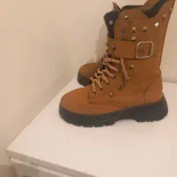 پوتین دخترانه