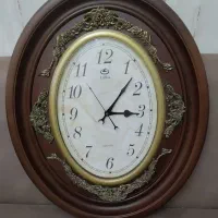 ساعت دیواری کاملا سالم