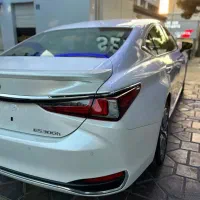 لکسوس ES lexus مدل 2025