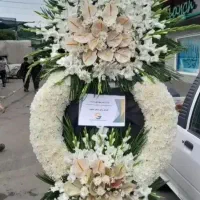 تاجهای گل ترحیم (نمایشگاهی)|گل و گیاه طبیعی|ری, بازار گل خاوران|دیوار