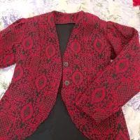 کت قرمز یلدایی