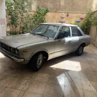 تویوتا کارینا