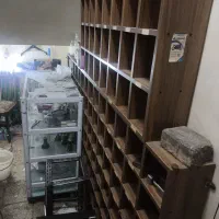 قفسه ی سیگار و میز پیشخوان